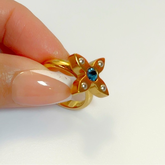 Louis Vuitton Bague Love Letter Sweet Flower Ring- size L - Picture 10 of 13